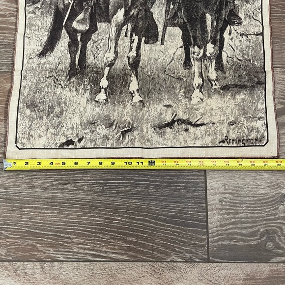 Vintage Quilted Cheyenne Scouts Patrolling the Big Timber by Frederic Remington - Picture 8 of 11